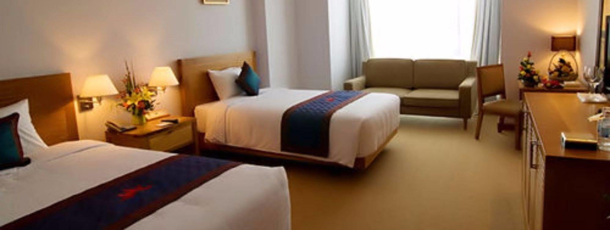 Petro Hotel Vung Tau Kültér fotó